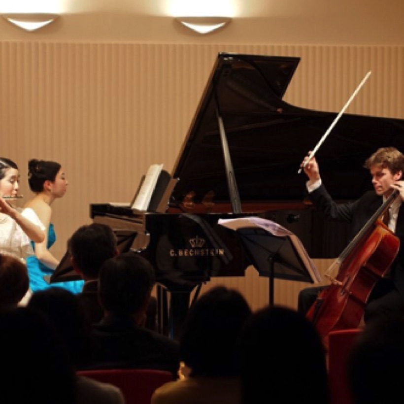 TOKYO-BRUXELLES TRIO IN JAPAN 2014
-TOKYO-　@Bechstein salon